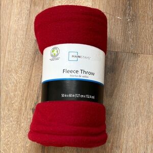 Mainstays Scarlet Fleece Blanket 50 in x 60 in NWT